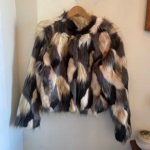 Romeo +Juliet couture faux fur jacket size M